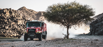 InstaForex loprais team photo